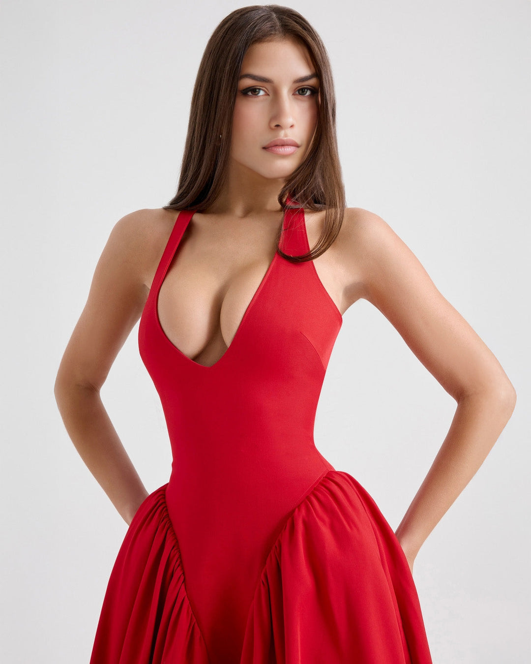 Monroe – Vestido Midi Rojo de Estilo Icónico