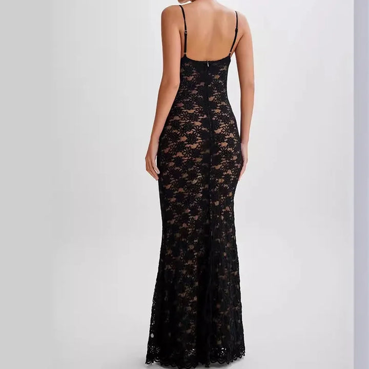 Selene – Vestido Midi de Encaje en Color Negro