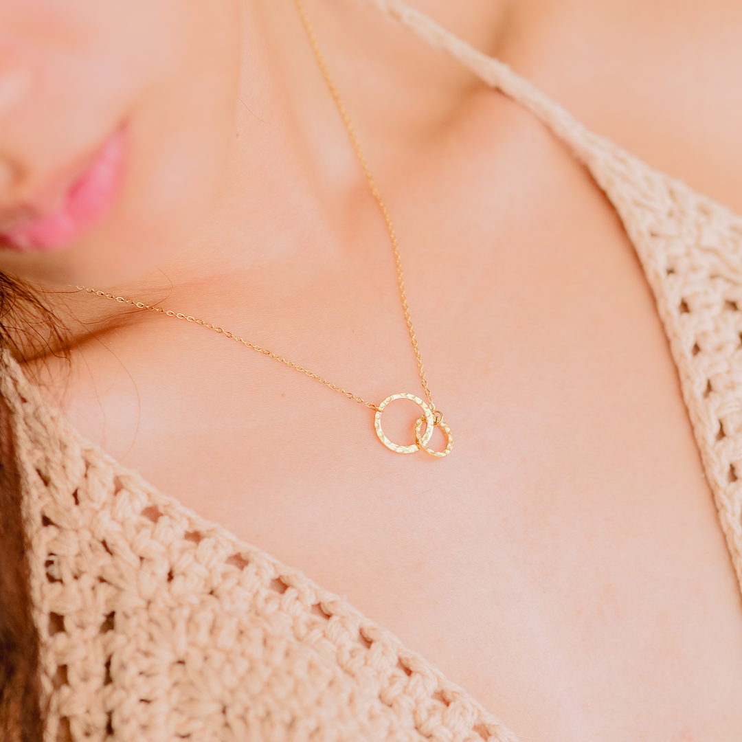 Isabelle™ | Infinity Necklace