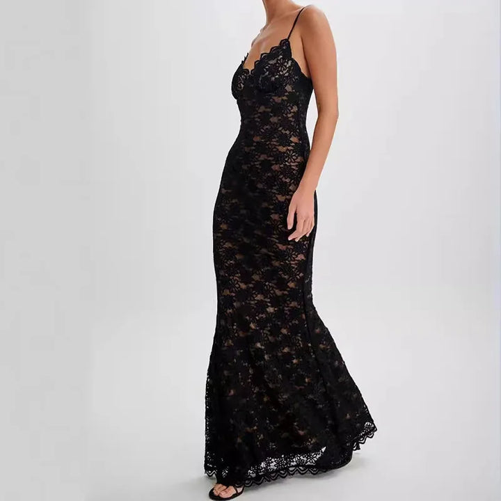 Selene – Vestido Midi de Encaje en Color Negro