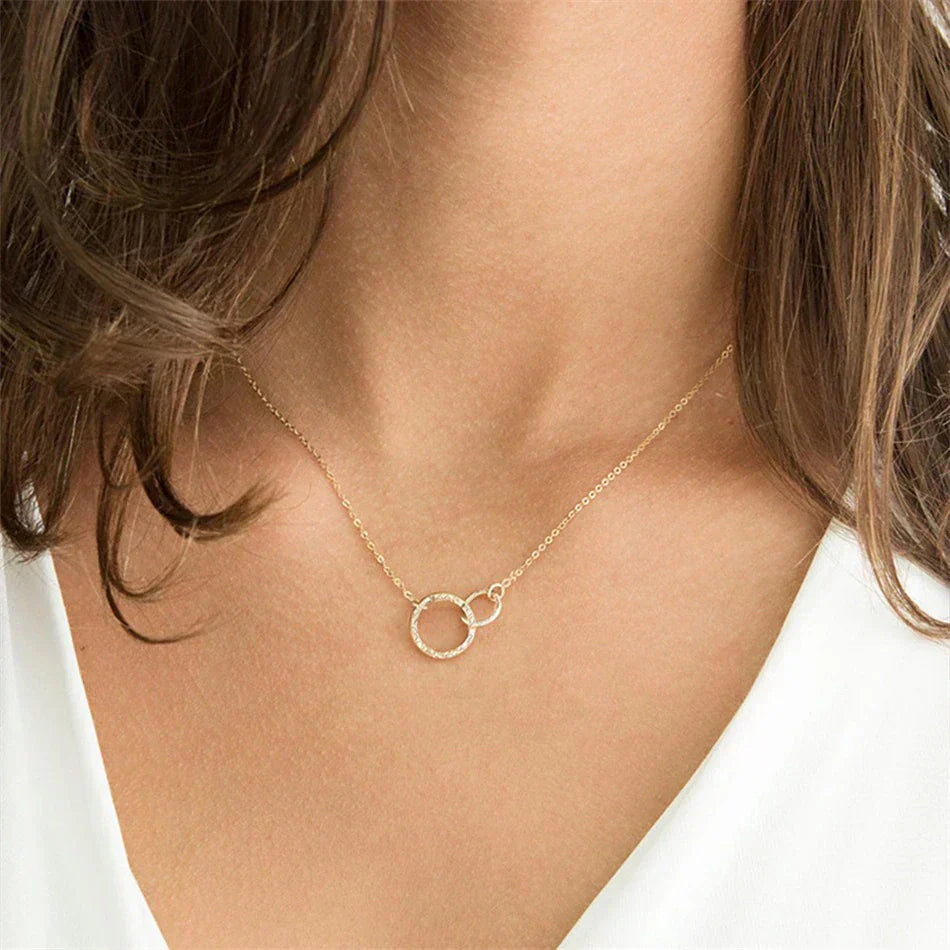 Isabelle™ | Infinity Necklace