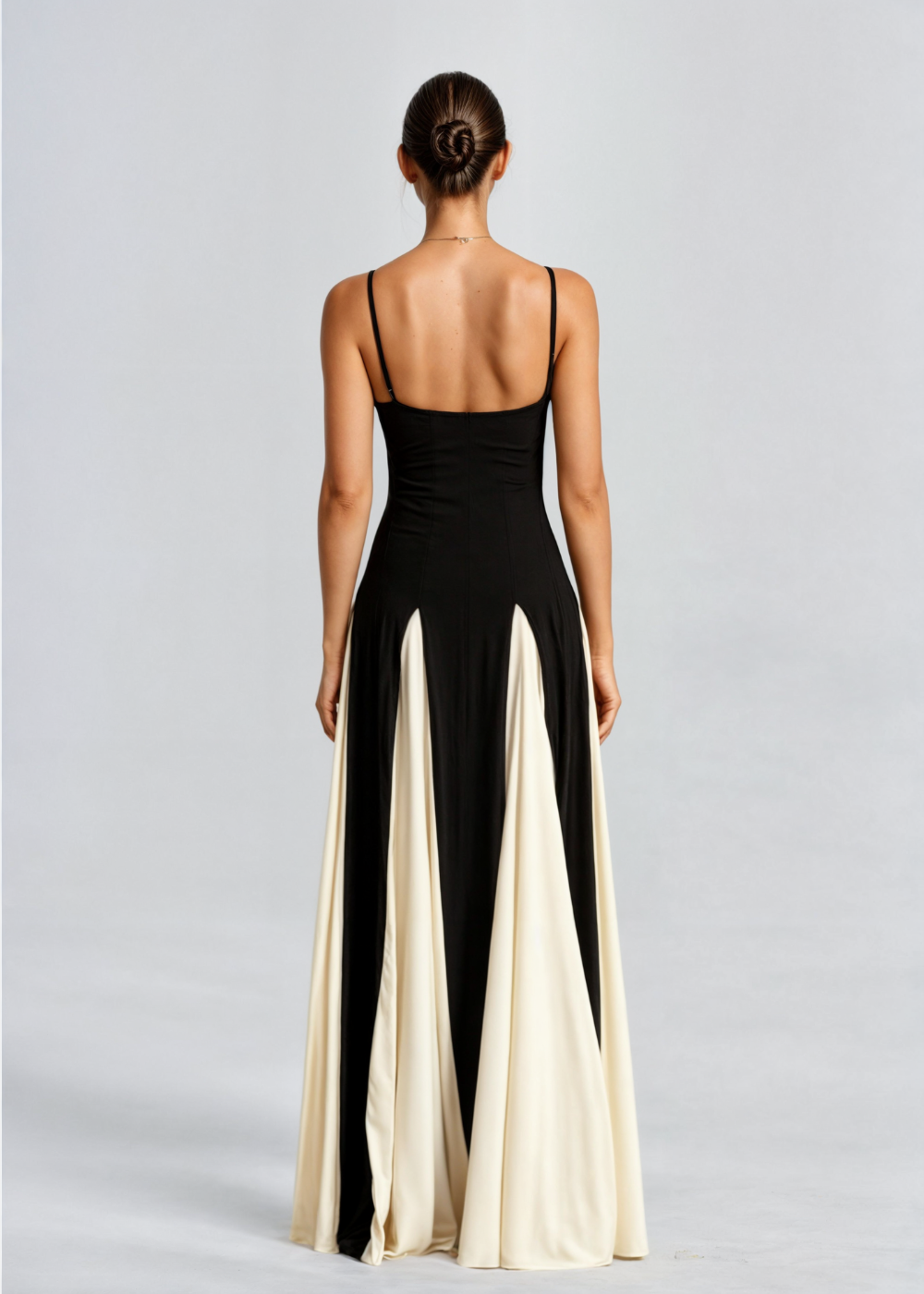 Sylvia | Elegante Maxi Dress