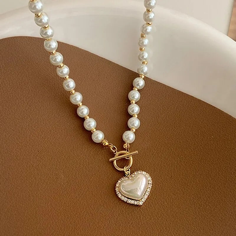 Love™ | Retro Pearl Necklace