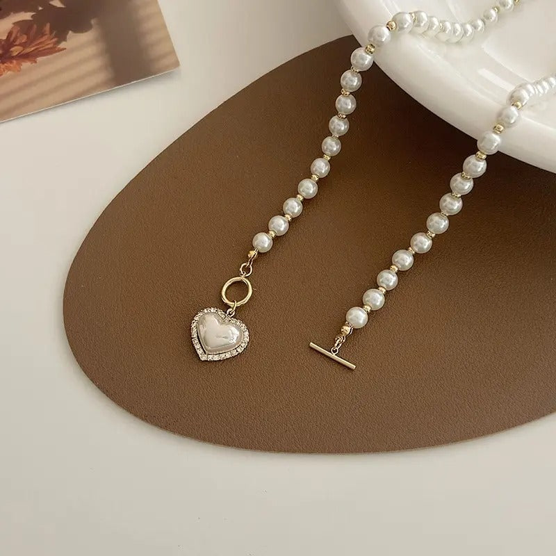 Love™ | Retro Pearl Necklace