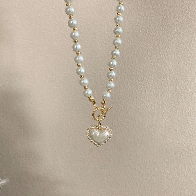 Love™ | Retro Pearl Necklace