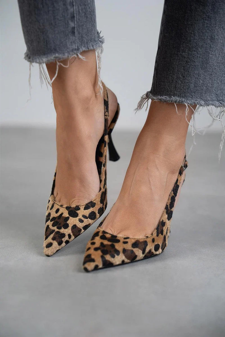 Mónica – Zapatos de tacón de leopardo con punta afilada